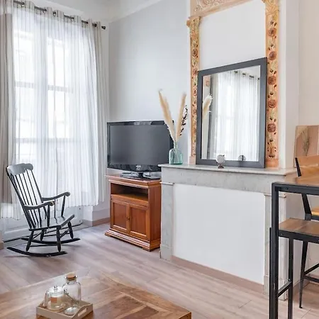아파트 Magnolia Magnifique T2 Entierement Renove. *
