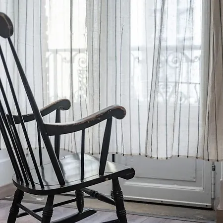 Magnolia Magnifique T2 Entierement Renove.