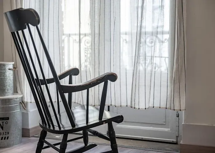 Magnolia Magnifique T2 Entierement Renove.